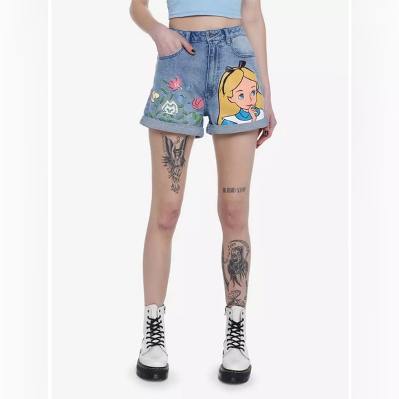 Disney Pants - Disney Alice in wonderland tea cups high waist shorts nwt